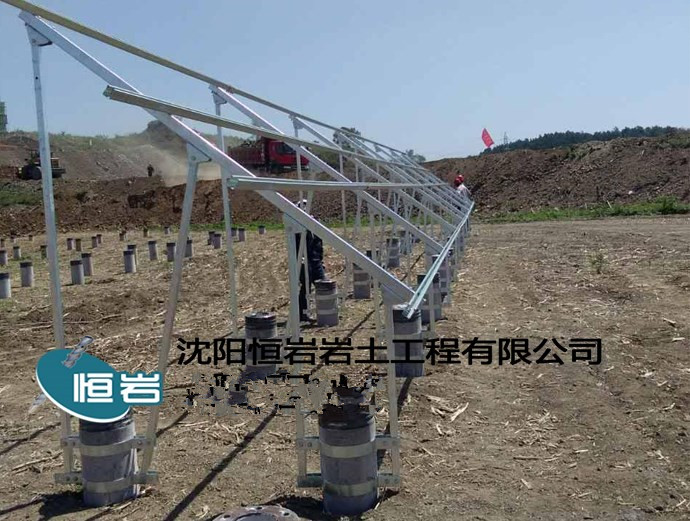 抚顺章党光伏桩安装1