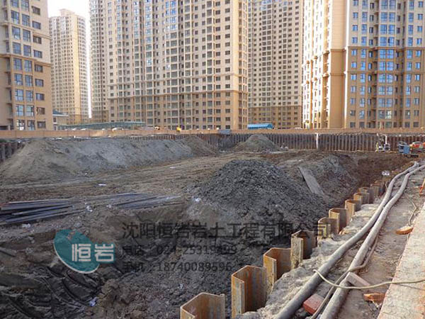 钢板桩施工常见问题及防治措施 
